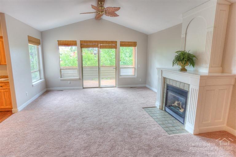 Skyliner Summit - Residential