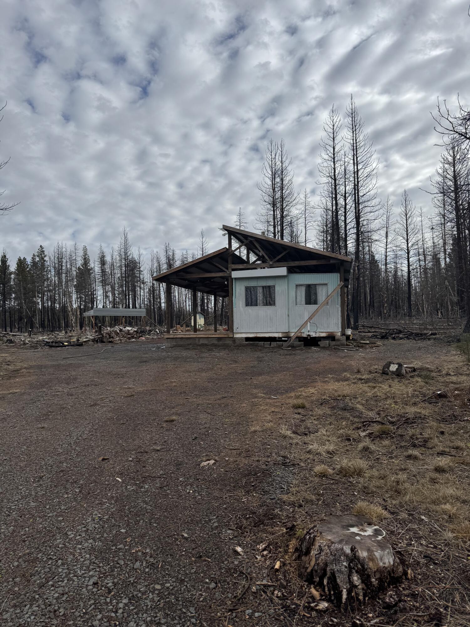 1100 Yellow Pine Road