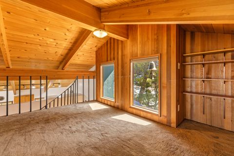 Tiny photo for 1240 Vista Way, Klamath Falls, OR 97601 (MLS # 220219351)