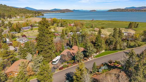 Tiny photo for 1240 Vista Way, Klamath Falls, OR 97601 (MLS # 220219351)