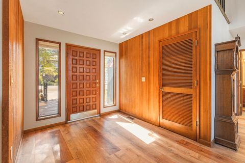 Tiny photo for 1240 Vista Way, Klamath Falls, OR 97601 (MLS # 220219351)