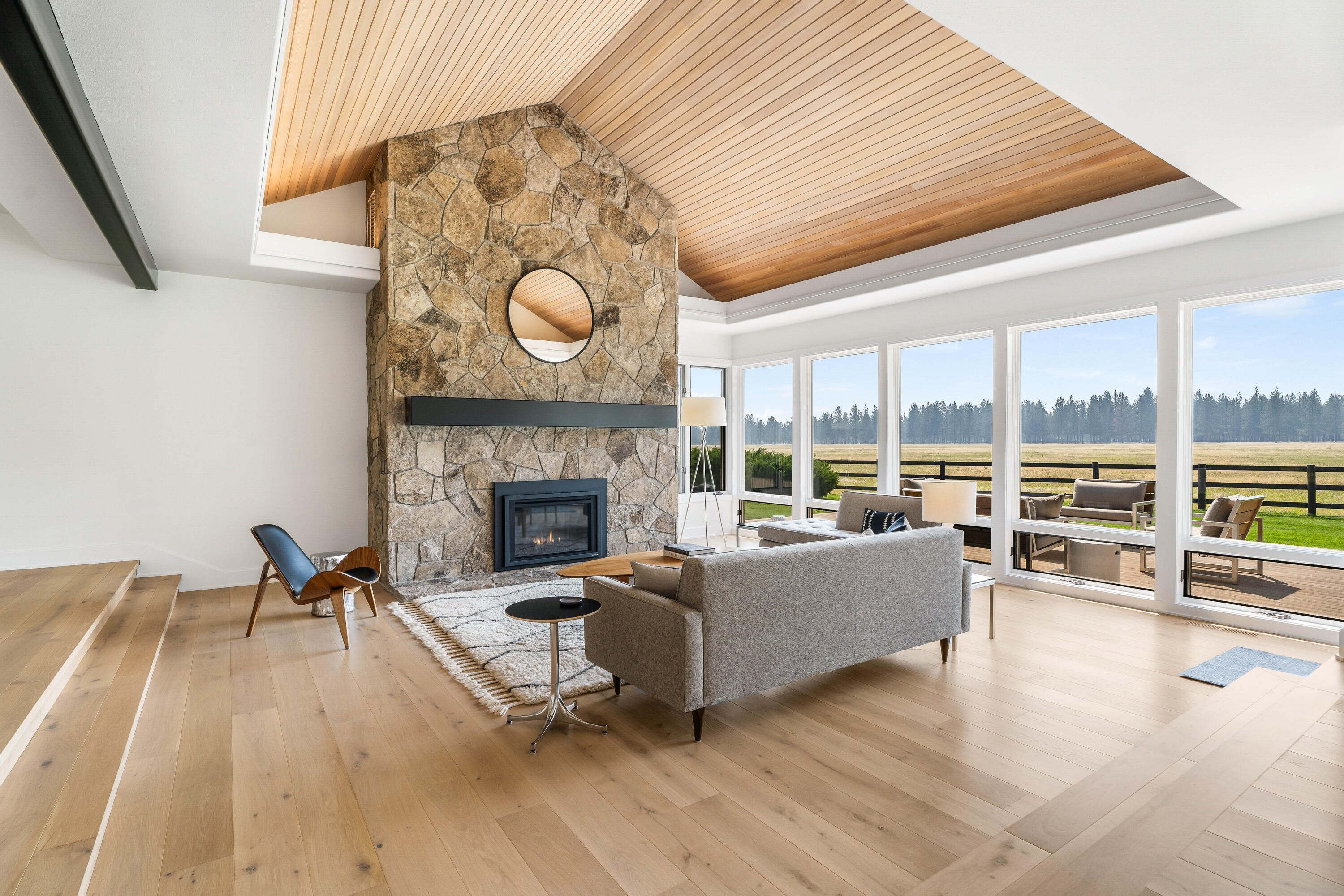 15175 Windigo Trail