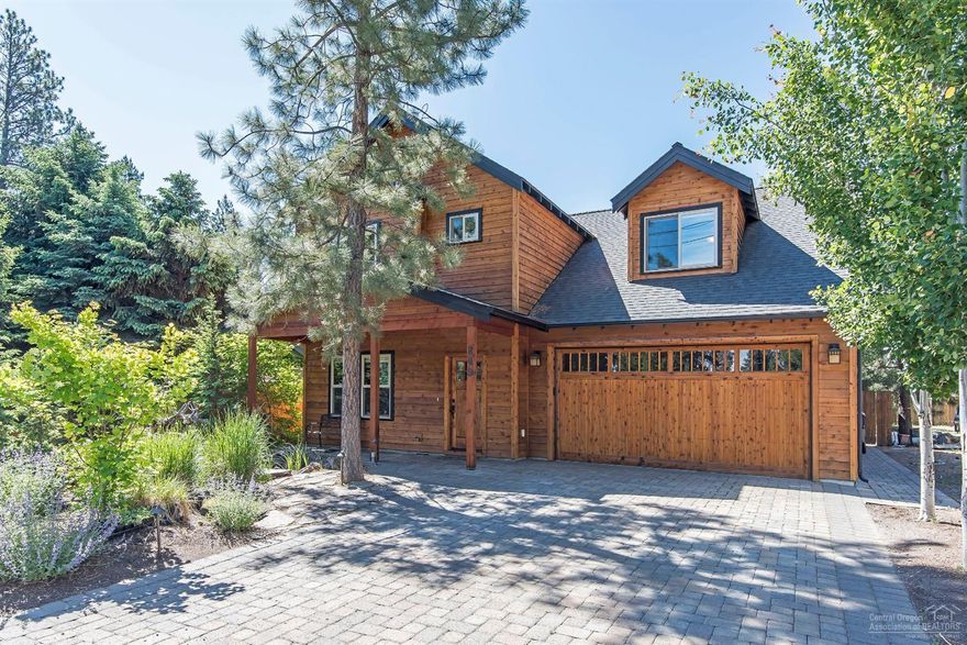 Large high quality custom built home on a HUGE city lot. Enjoy the benefits of country living with this very private, park-like backyard while living in the heart of Sisters. Fully fenced backyard for privacy, play, and animals. Within easy walking distance of downtown, parks, or wilderness trails. 4 bedrooms/2.5 baths. Large bonus/media room. Wood burning Fireplace Xtrordinair. Granite countertops throughout. Hardwood flooring, tile, and carpet.