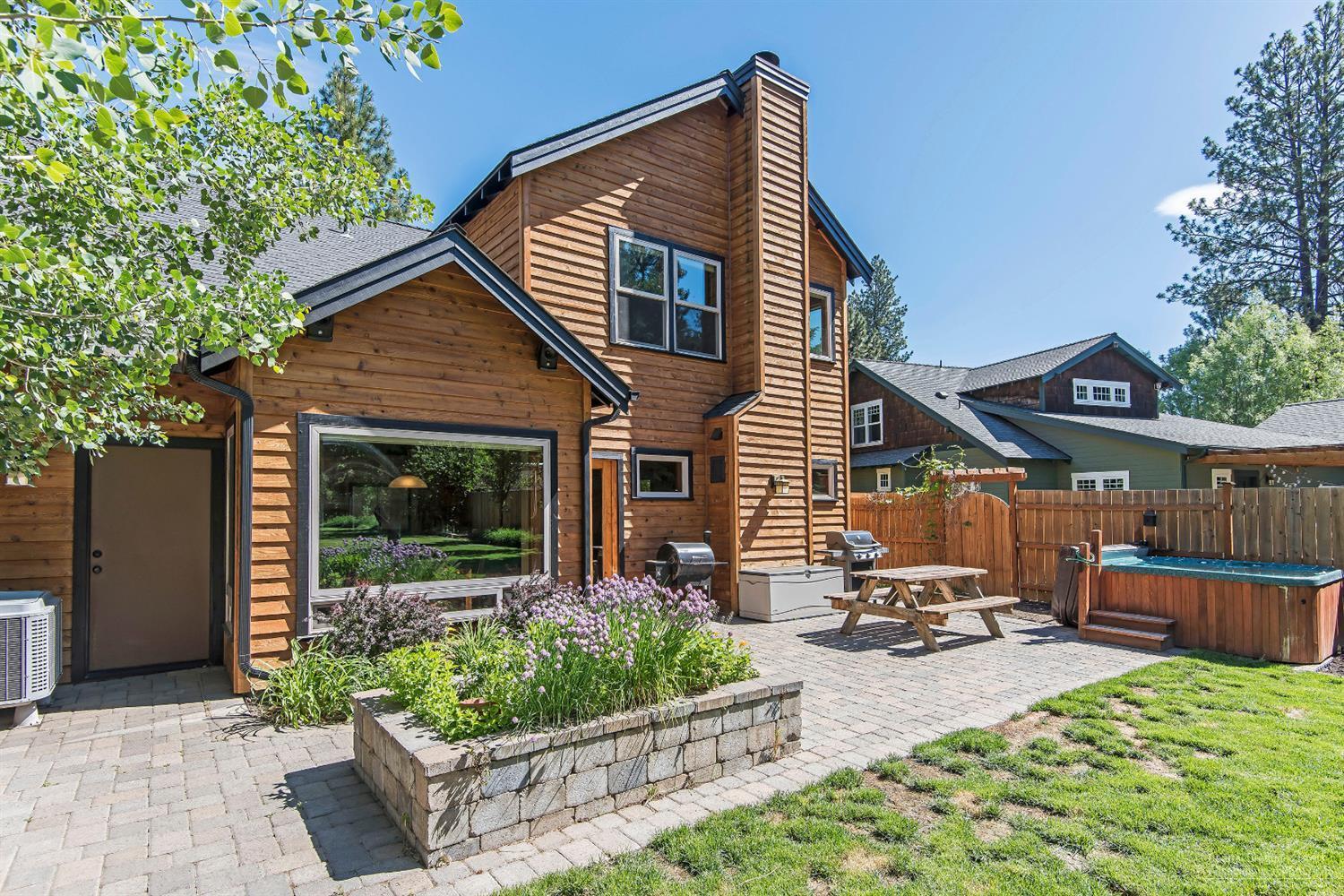 Sisters - Residential