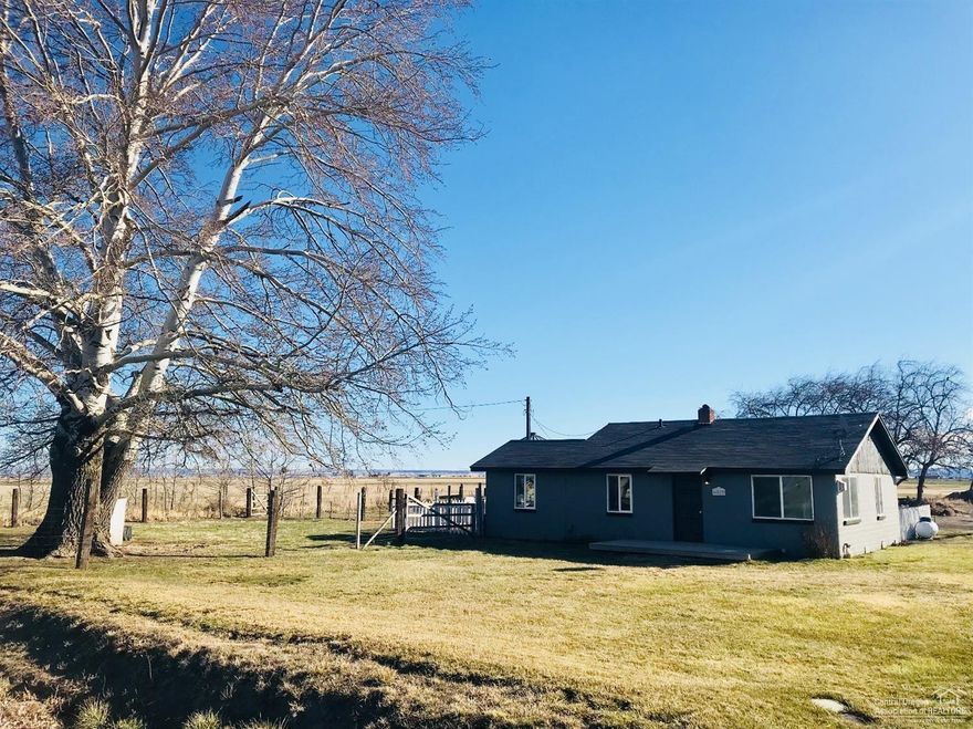 Cute Farm House on .51 acres surrounded by mature trees, farmland and beautiful mountain views. This 3 bedroom 1 bath home has been well cared for, recently updated w laminate flooring, new paint, vinyl windows and a new range in the kitchen. New Septic Tank and Drain Field installed October 2018. Farm living with room for your toys, but easier to maintain. Call for your showing today!