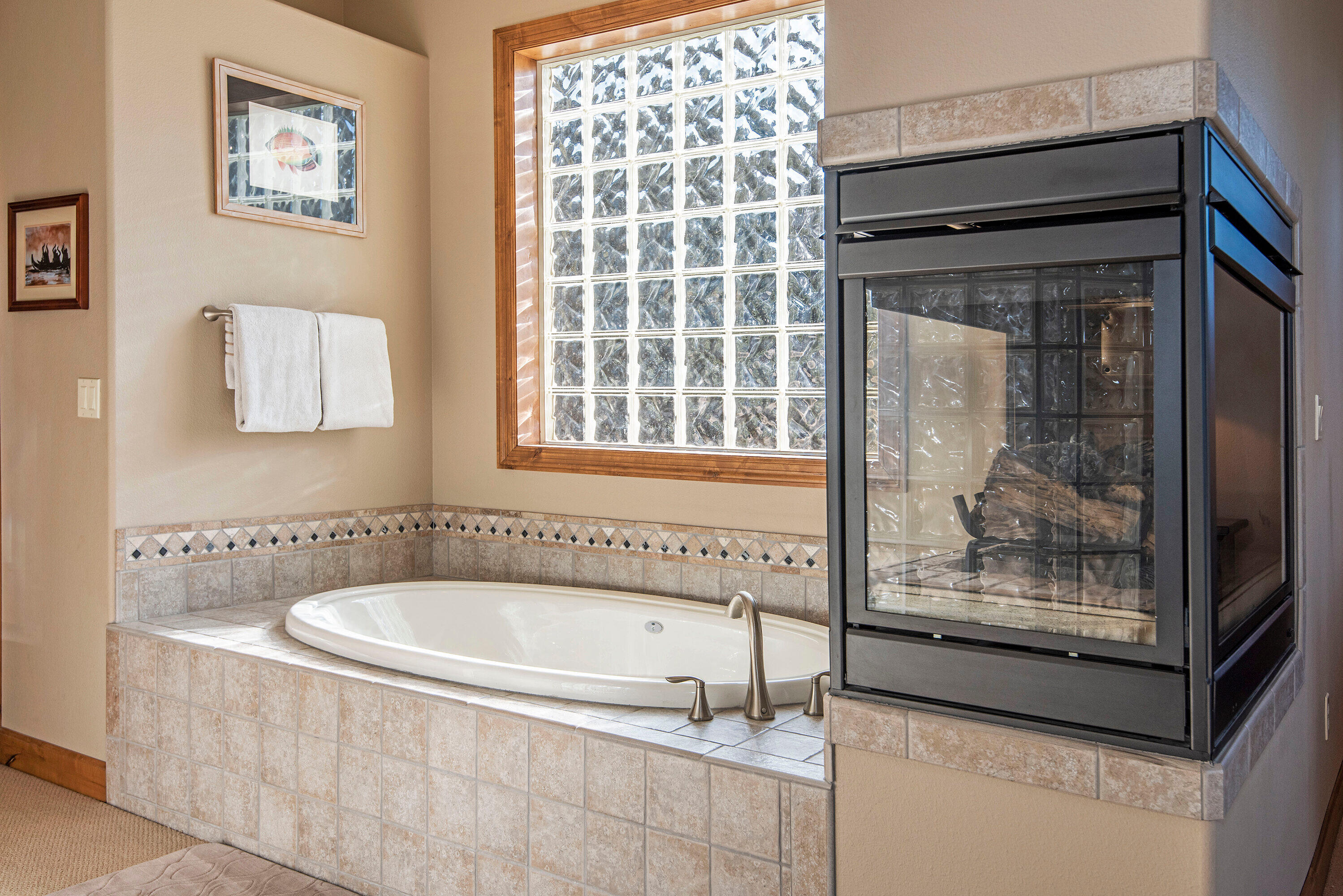 Ridge At Eagle Crest - Residential