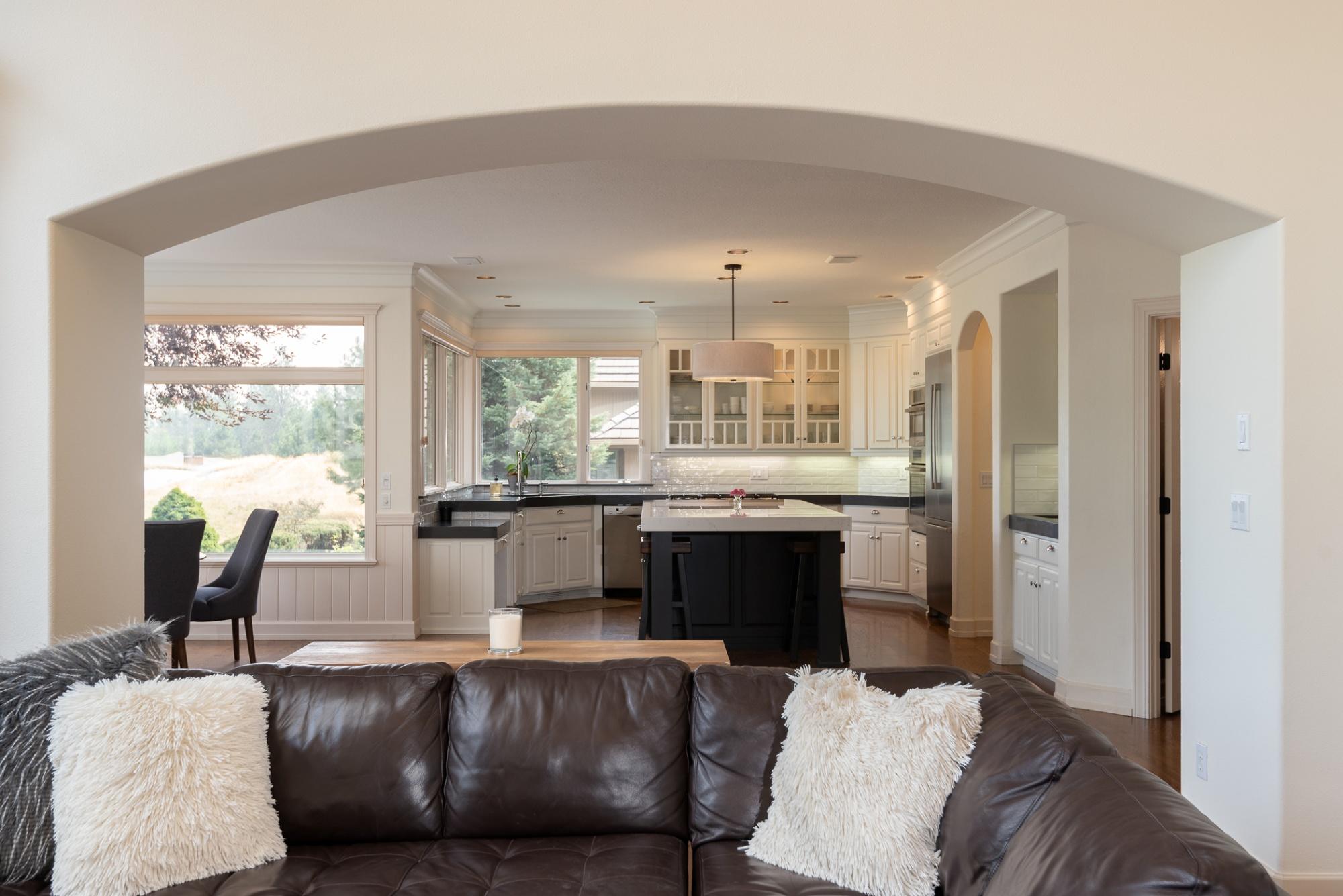 Broken Top - Residential