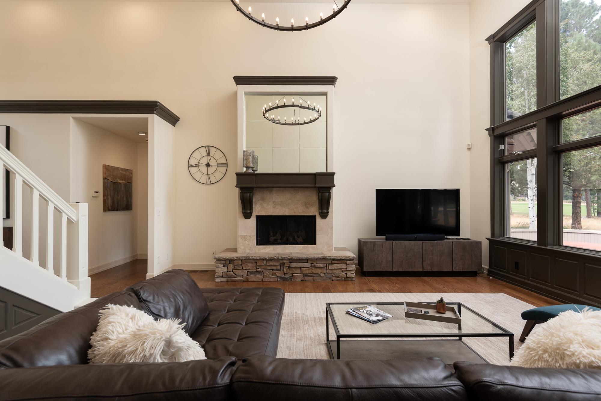 Broken Top - Residential