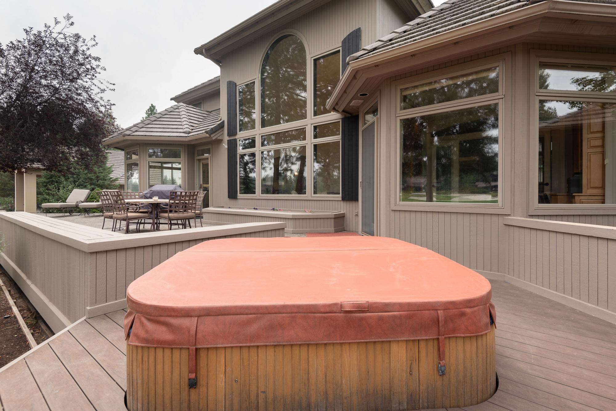 Broken Top - Residential