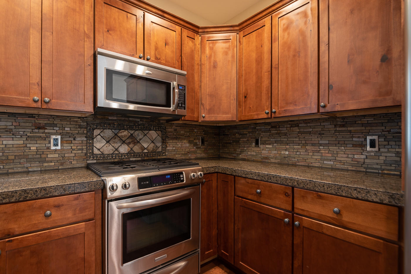 Lava Ridges - Residential