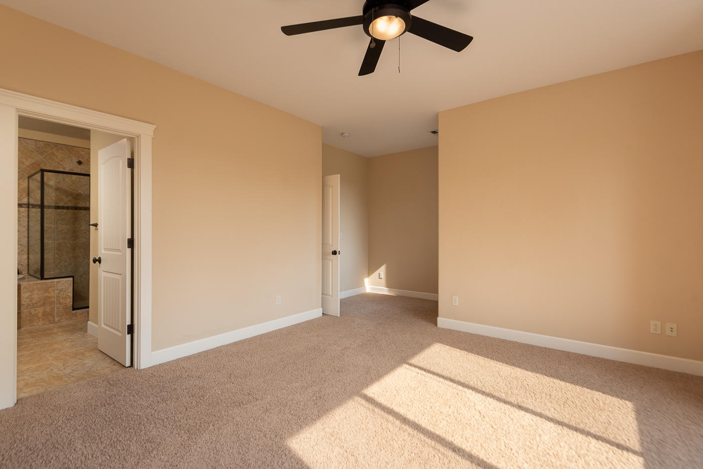 Lava Ridges - Residential