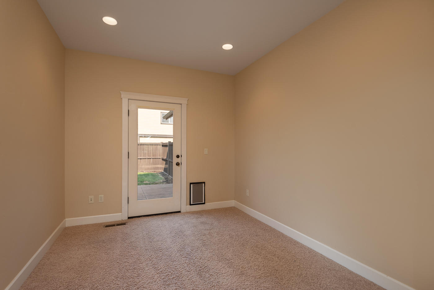 Lava Ridges - Residential