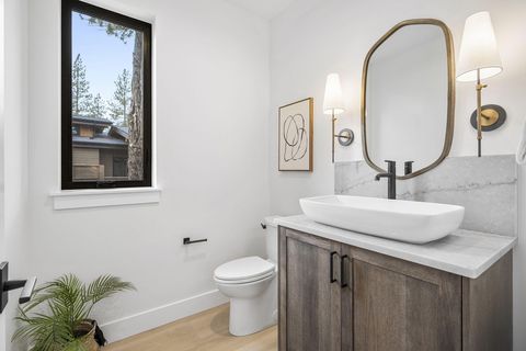 Tiny photo for 3350 NW Leavitt Lane, Bend, OR 97703 (MLS # 220213546)