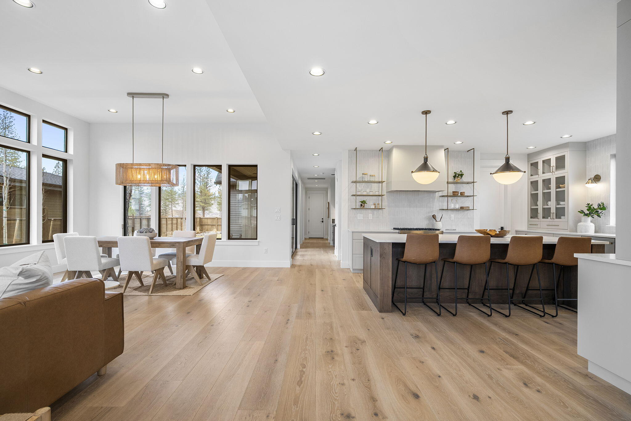 3350 NW Leavitt Lane