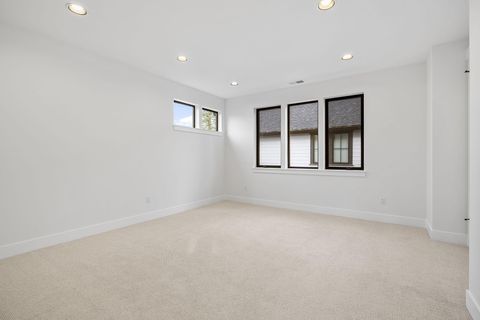 Tiny photo for 3350 NW Leavitt Lane, Bend, OR 97703 (MLS # 220213546)