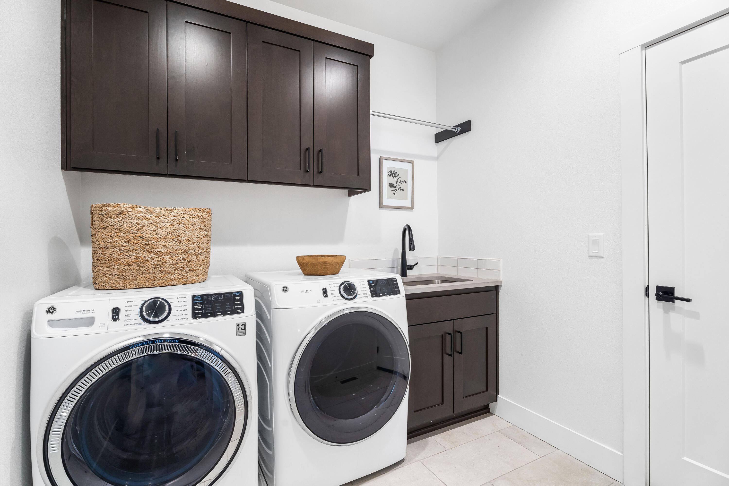 Marken Summit - Residential