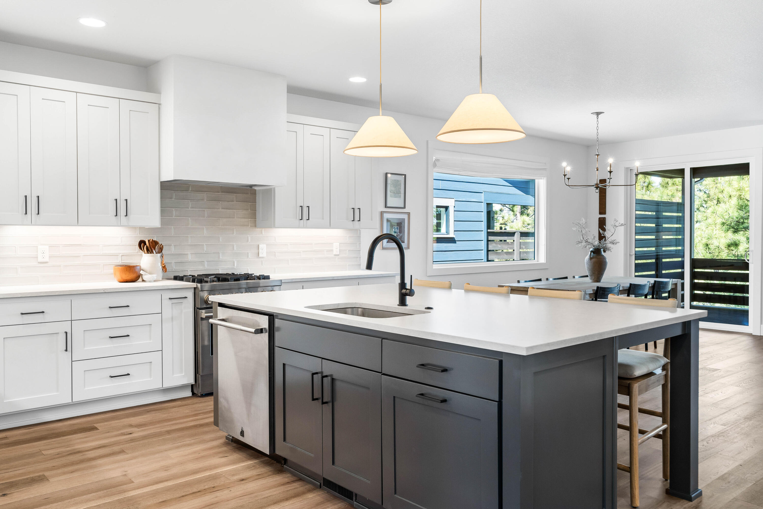 Marken Summit - Residential