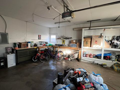 Tiny photo for 4803 Sumac Avenue, Klamath Falls, OR 97603 (MLS # 220212946)