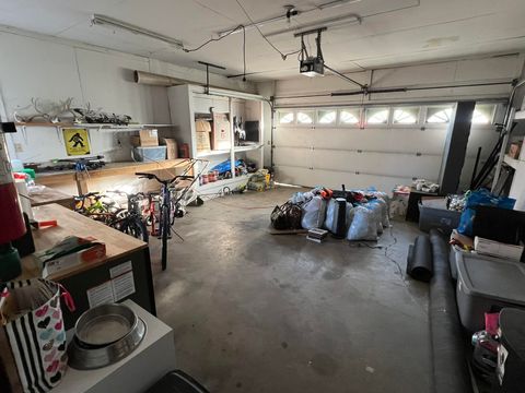 Tiny photo for 4803 Sumac Avenue, Klamath Falls, OR 97603 (MLS # 220212946)