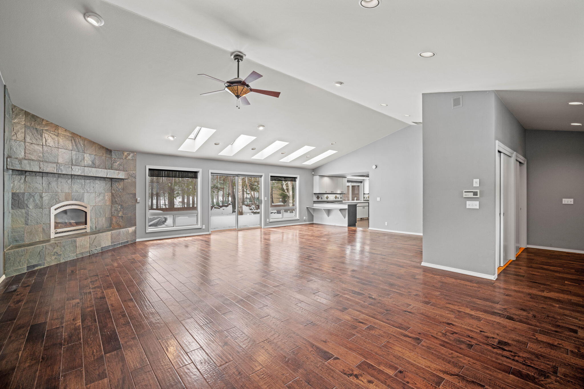 Drrh Trs - Residential