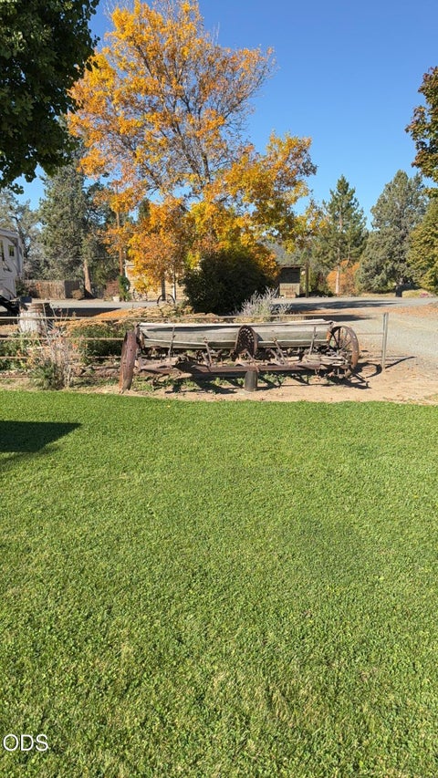 Tiny photo for 1130 Bly Mountain Cutoff Road, Bonanza, OR 97623 (MLS # 220229852)