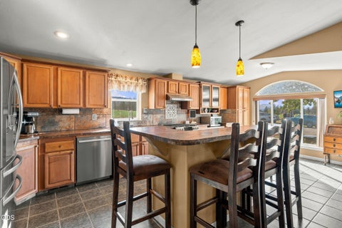 Tiny photo for 1130 Bly Mountain Cutoff Road, Bonanza, OR 97623 (MLS # 220229852)