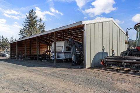 Tiny photo for 1130 Bly Mountain Cutoff Road, Bonanza, OR 97623 (MLS # 220229852)