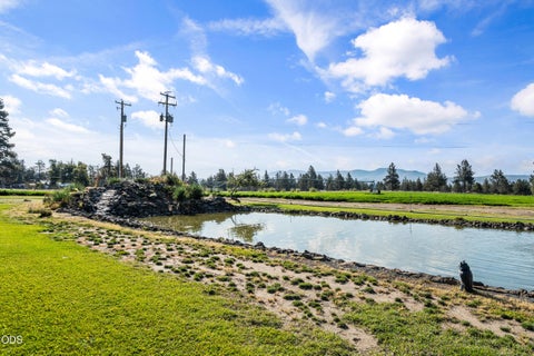 Tiny photo for 1130 Bly Mountain Cutoff Road, Bonanza, OR 97623 (MLS # 220229852)