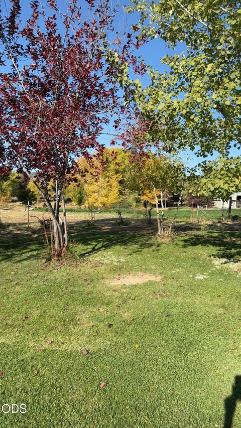 Tiny photo for 1130 Bly Mountain Cutoff Road, Bonanza, OR 97623 (MLS # 220229852)