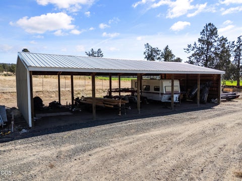 Tiny photo for 1130 Bly Mountain Cutoff Road, Bonanza, OR 97623 (MLS # 220229852)