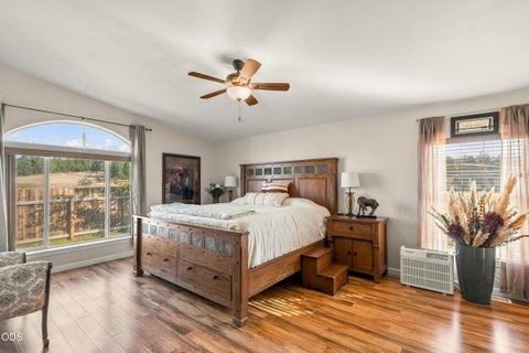Tiny photo for 1130 Bly Mountain Cutoff Road, Bonanza, OR 97623 (MLS # 220229852)