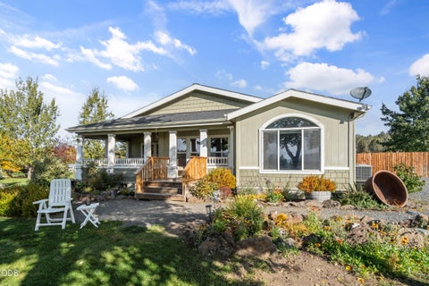 Tiny photo for 1130 Bly Mountain Cutoff Road, Bonanza, OR 97623 (MLS # 220229852)