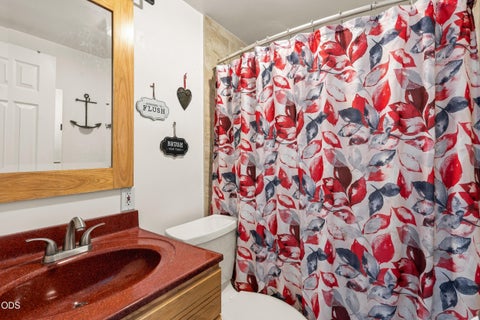 Tiny photo for 1130 Bly Mountain Cutoff Road, Bonanza, OR 97623 (MLS # 220229852)