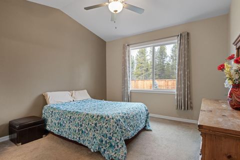 Tiny photo for 16610 Pine Creek Drive, La Pine, OR 97739 (MLS # 220212410)