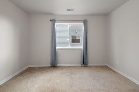 Tiny photo for 16610 Pine Creek Drive, La Pine, OR 97739 (MLS # 220212410)