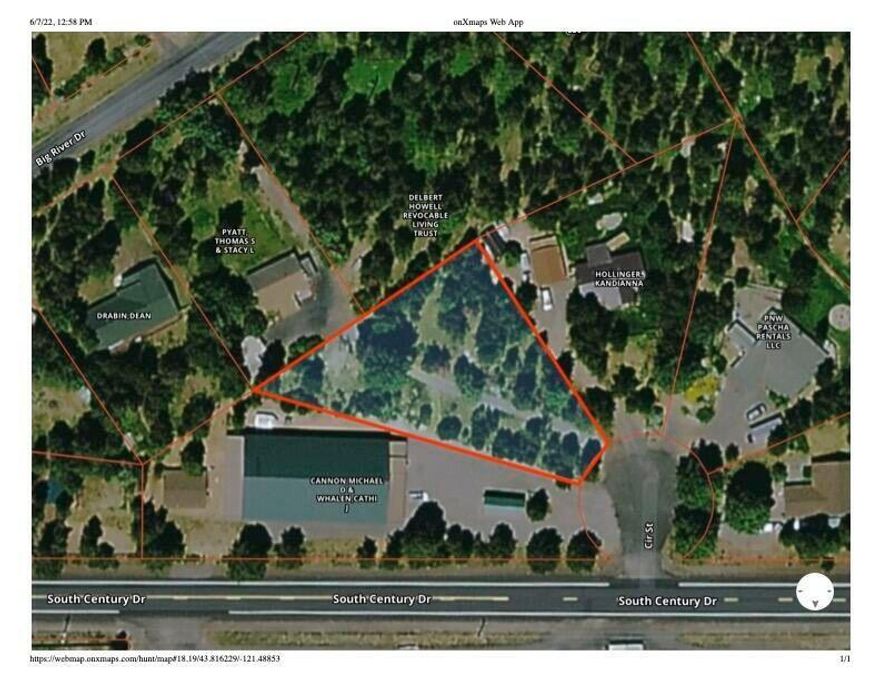 Top of a rise level homesite close to the Deschutes River boat ramp at Big River Park.  Nice forest setting,  Quiet river community 10 minutes from Sunriver and a half hour from downtown Bend.  Water hookup fee paid, ATT septic approved, power and fiber broadband to the lot line.