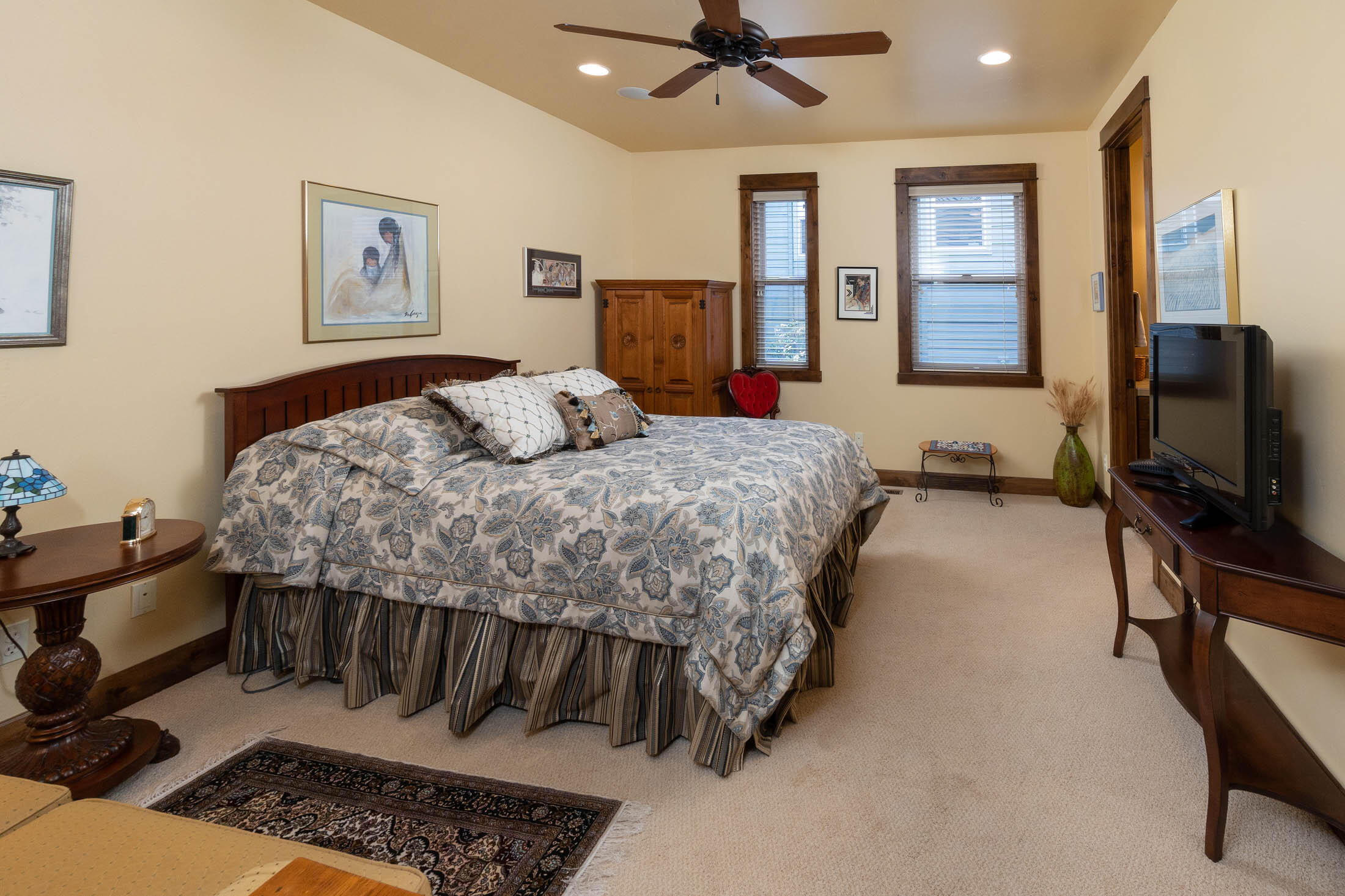 Broken Top - Residential