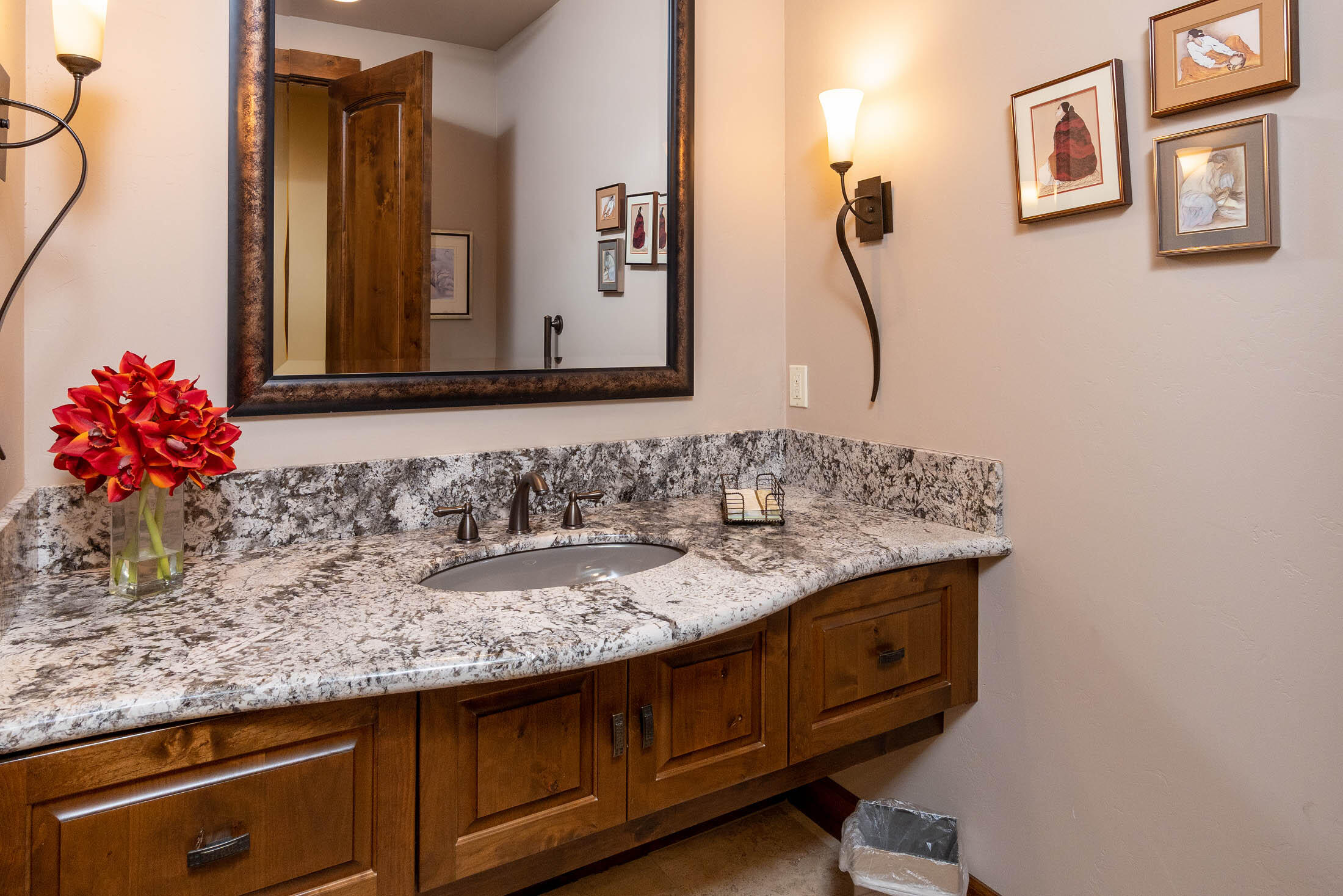 Broken Top - Residential