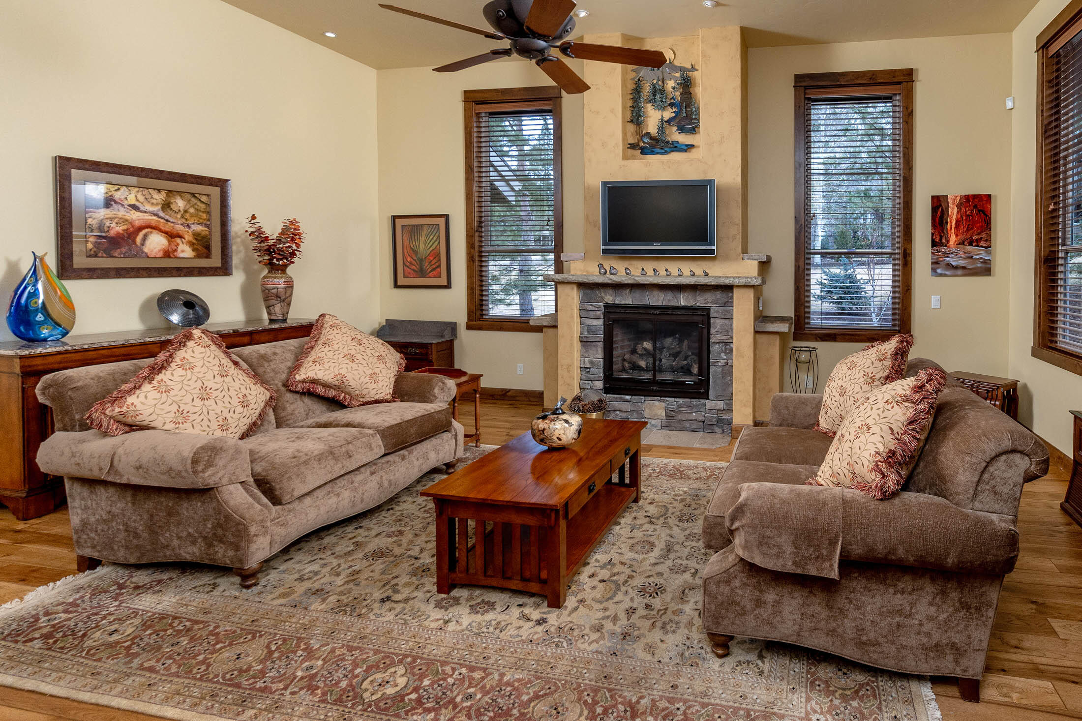 Broken Top - Residential