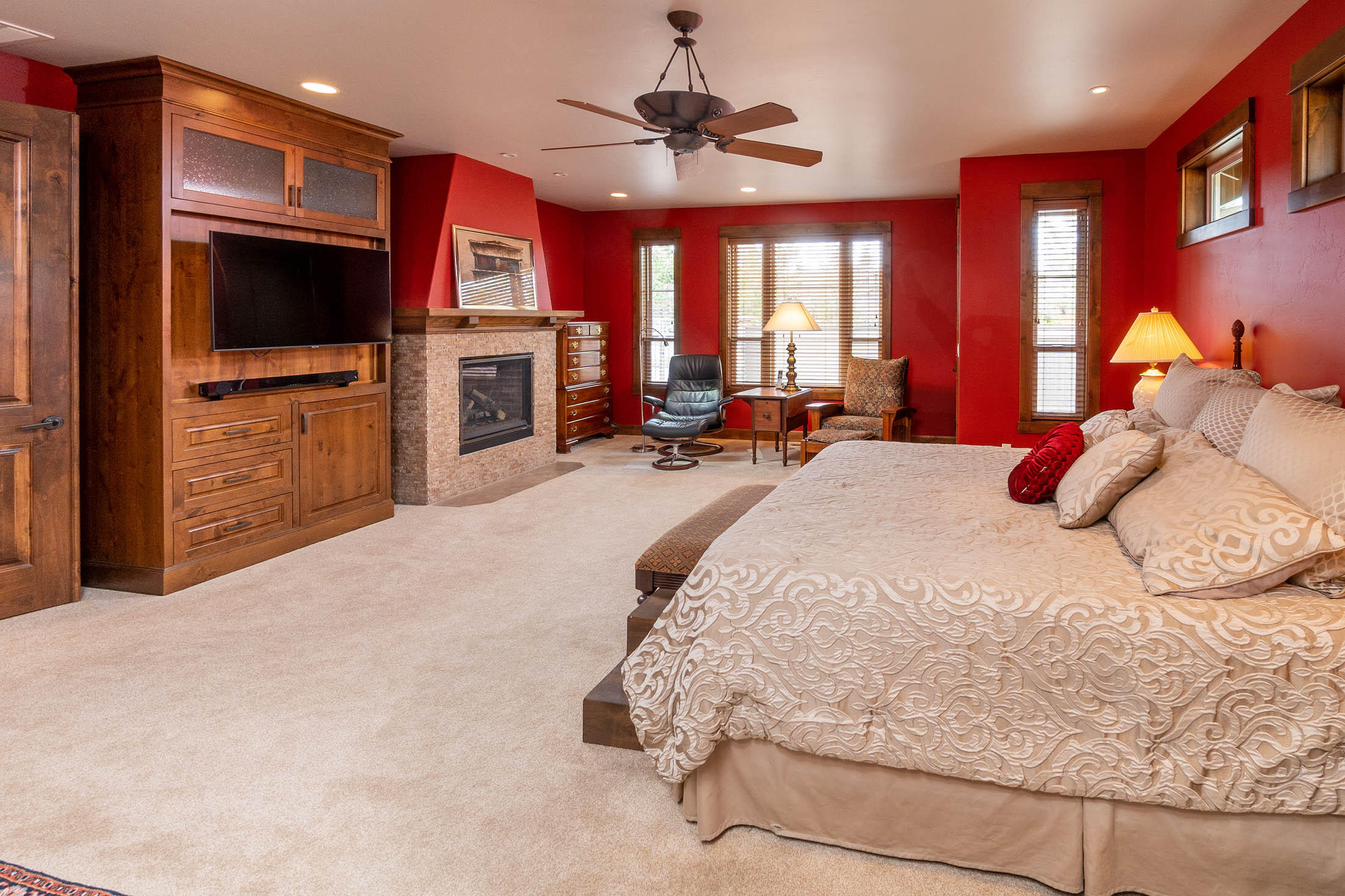 Broken Top - Residential