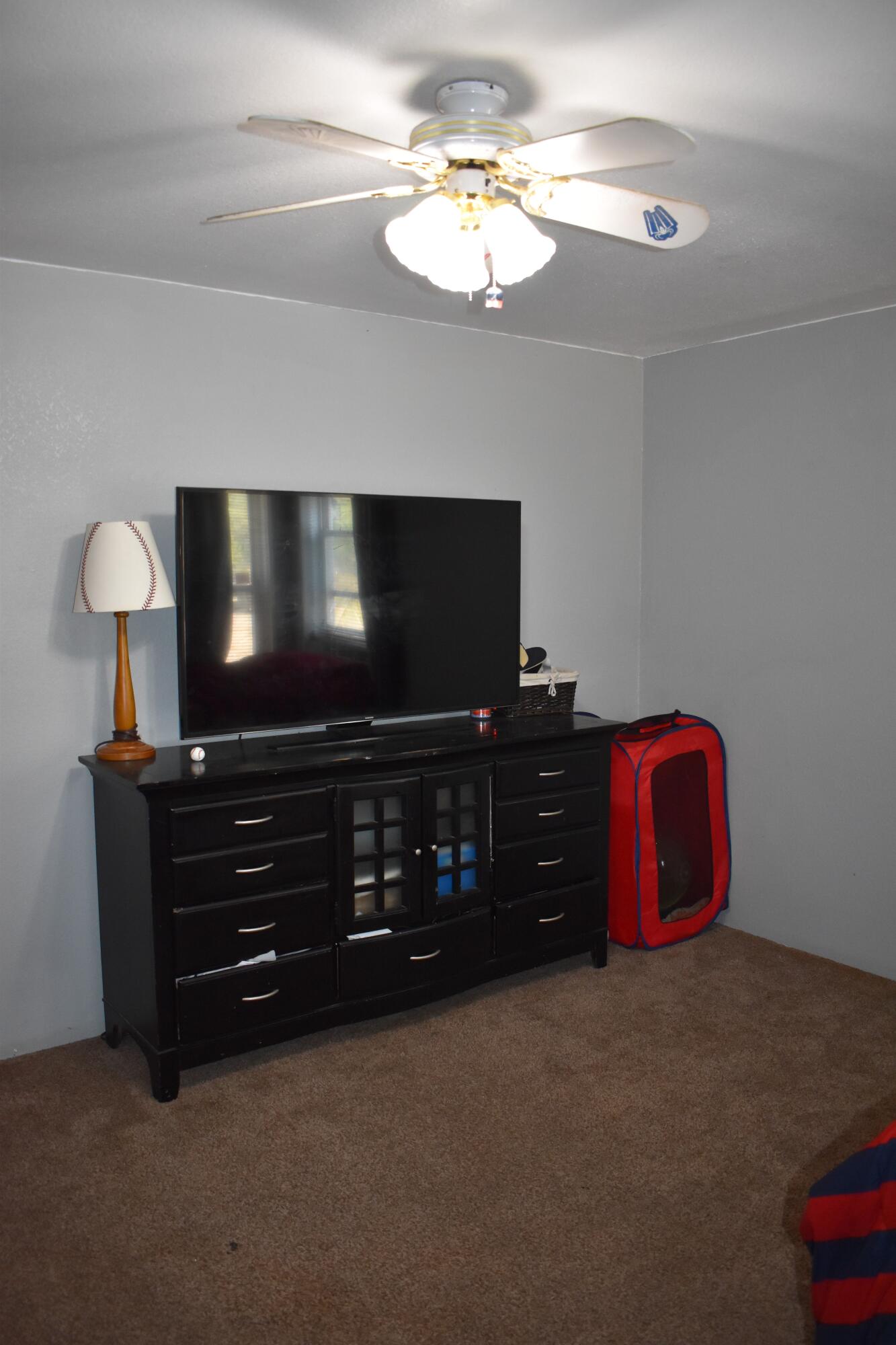 Wagon Trail Acreages - Residential