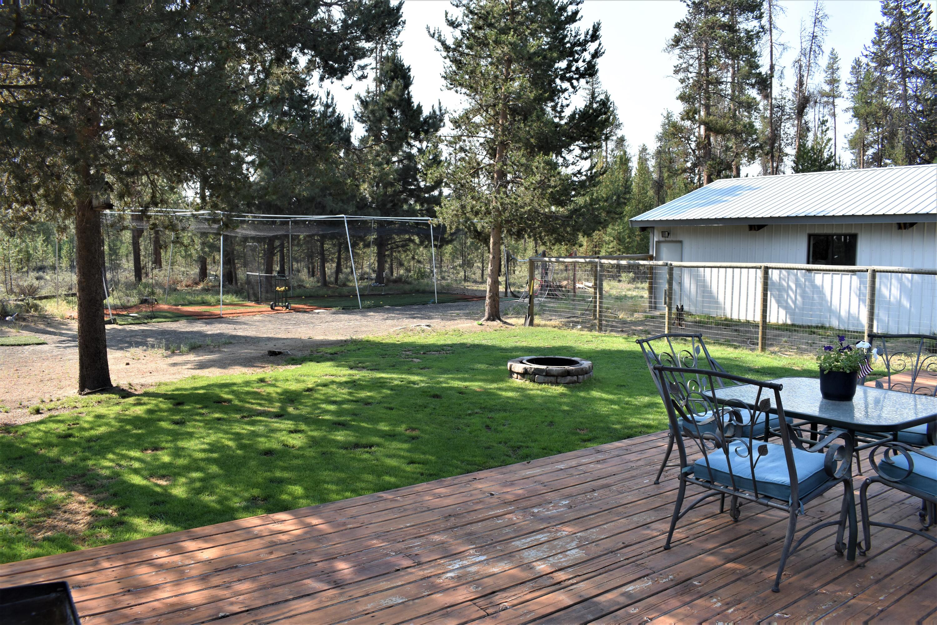 Wagon Trail Acreages - Residential