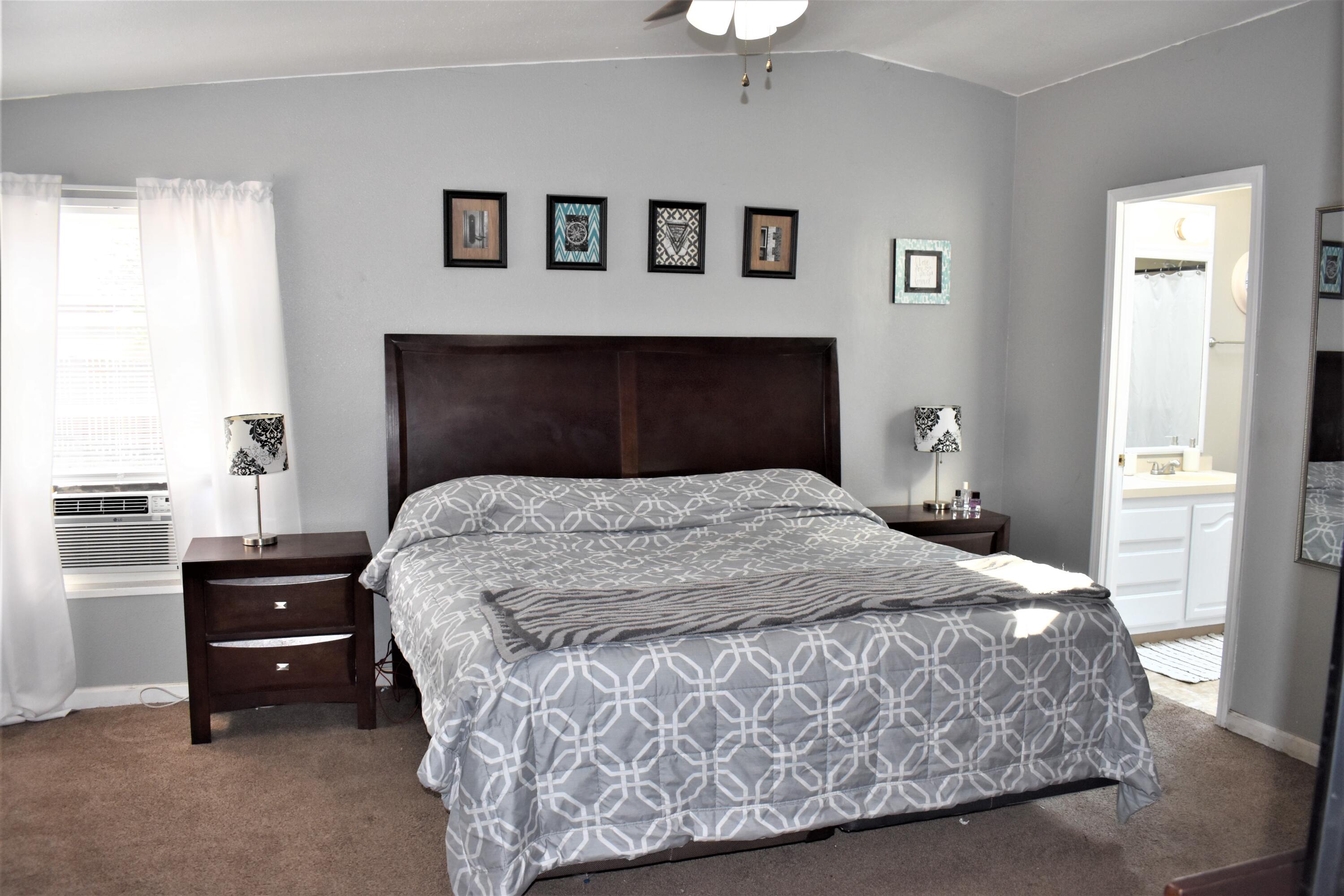 Wagon Trail Acreages - Residential