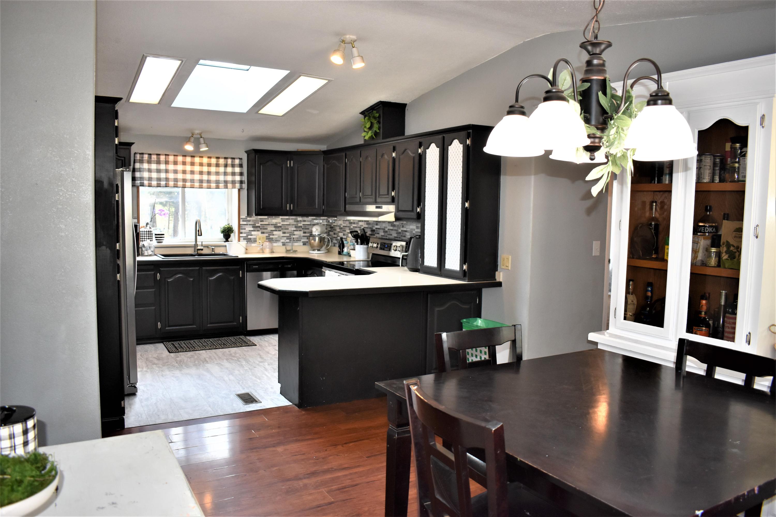 Wagon Trail Acreages - Residential