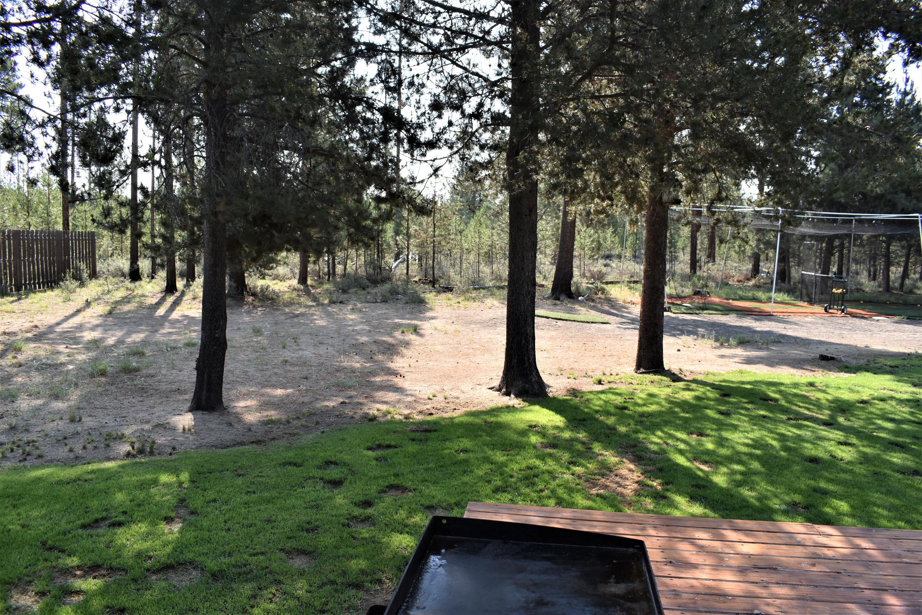 Wagon Trail Acreages - Residential