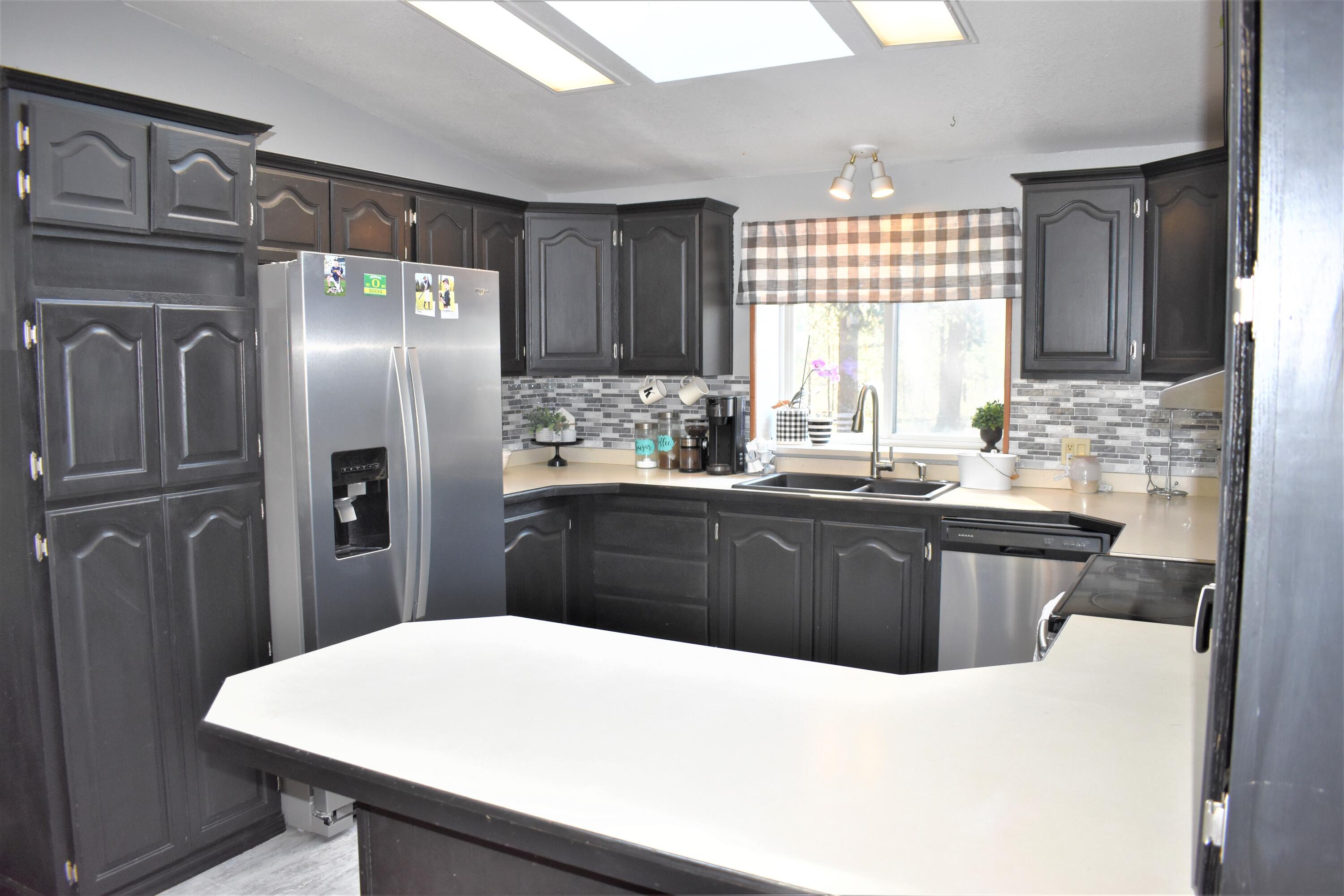 Wagon Trail Acreages - Residential