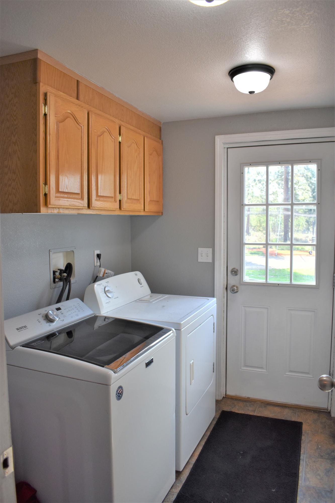 Wagon Trail Acreages - Residential