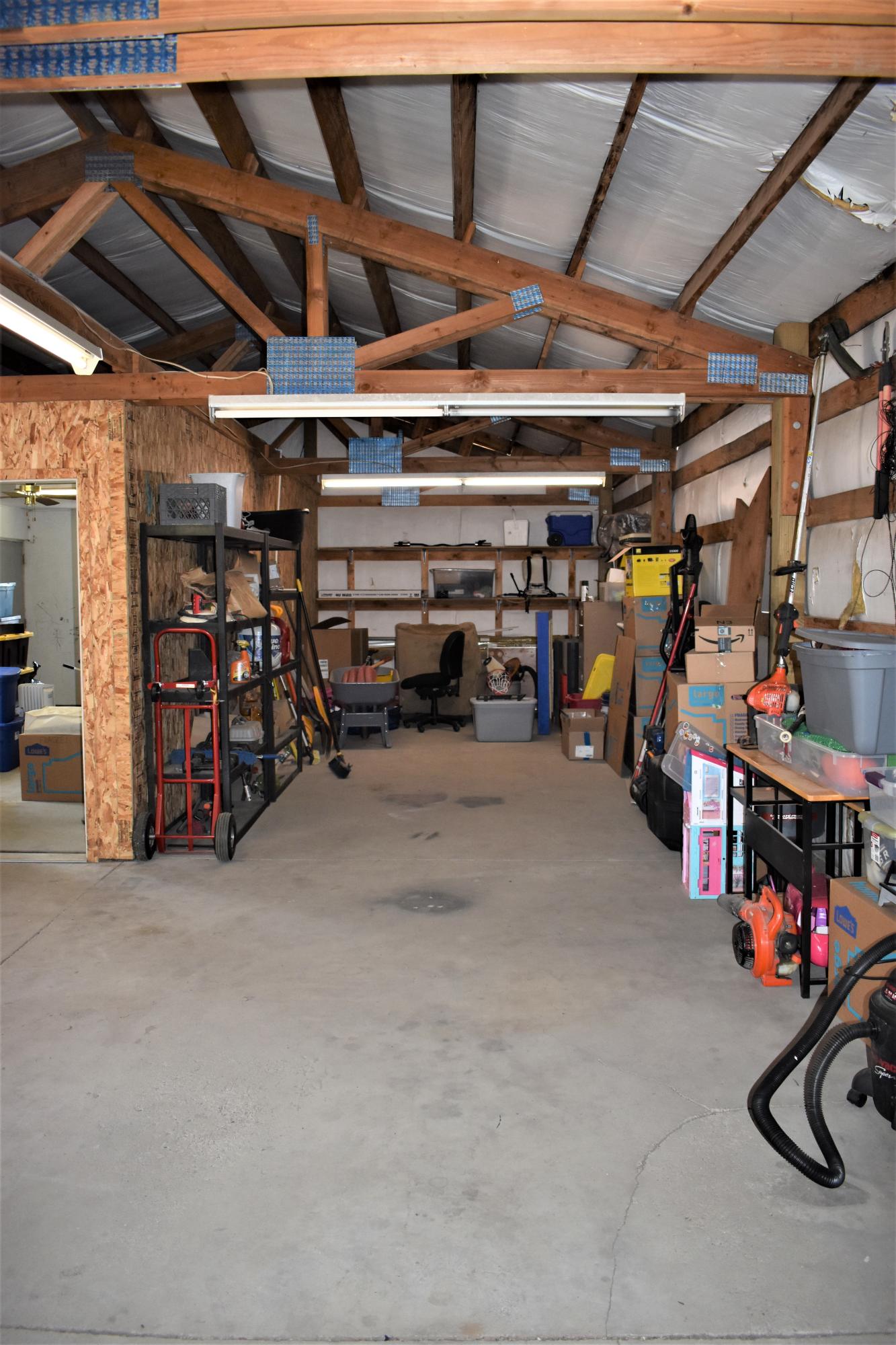 Wagon Trail Acreages - Residential