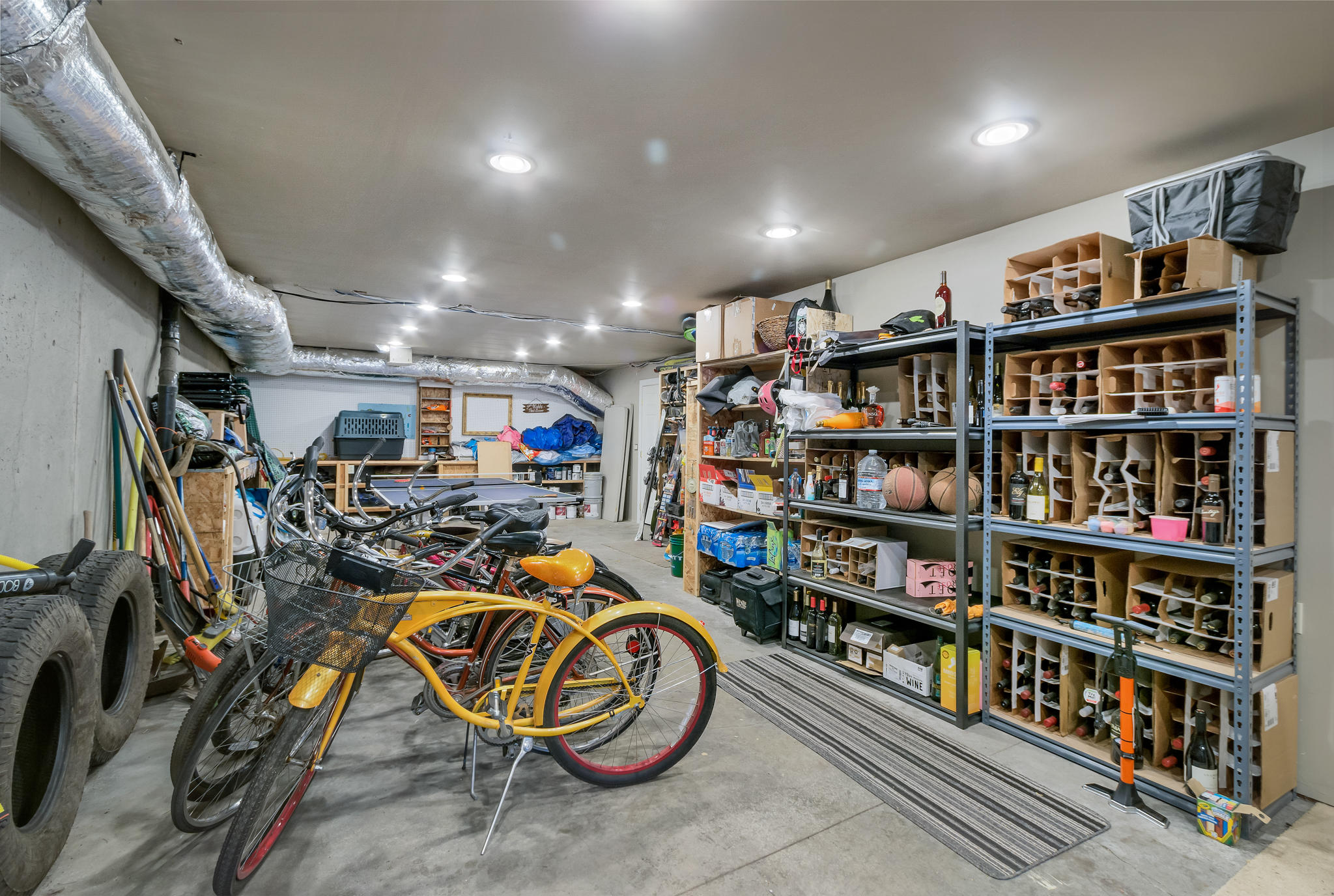 Awbrey Court - Residential