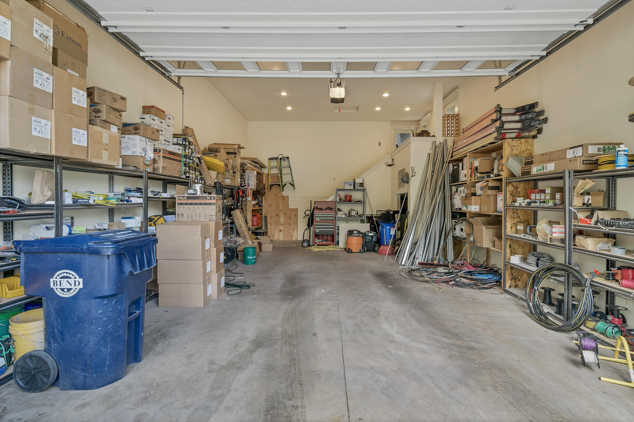 Awbrey Court - Residential